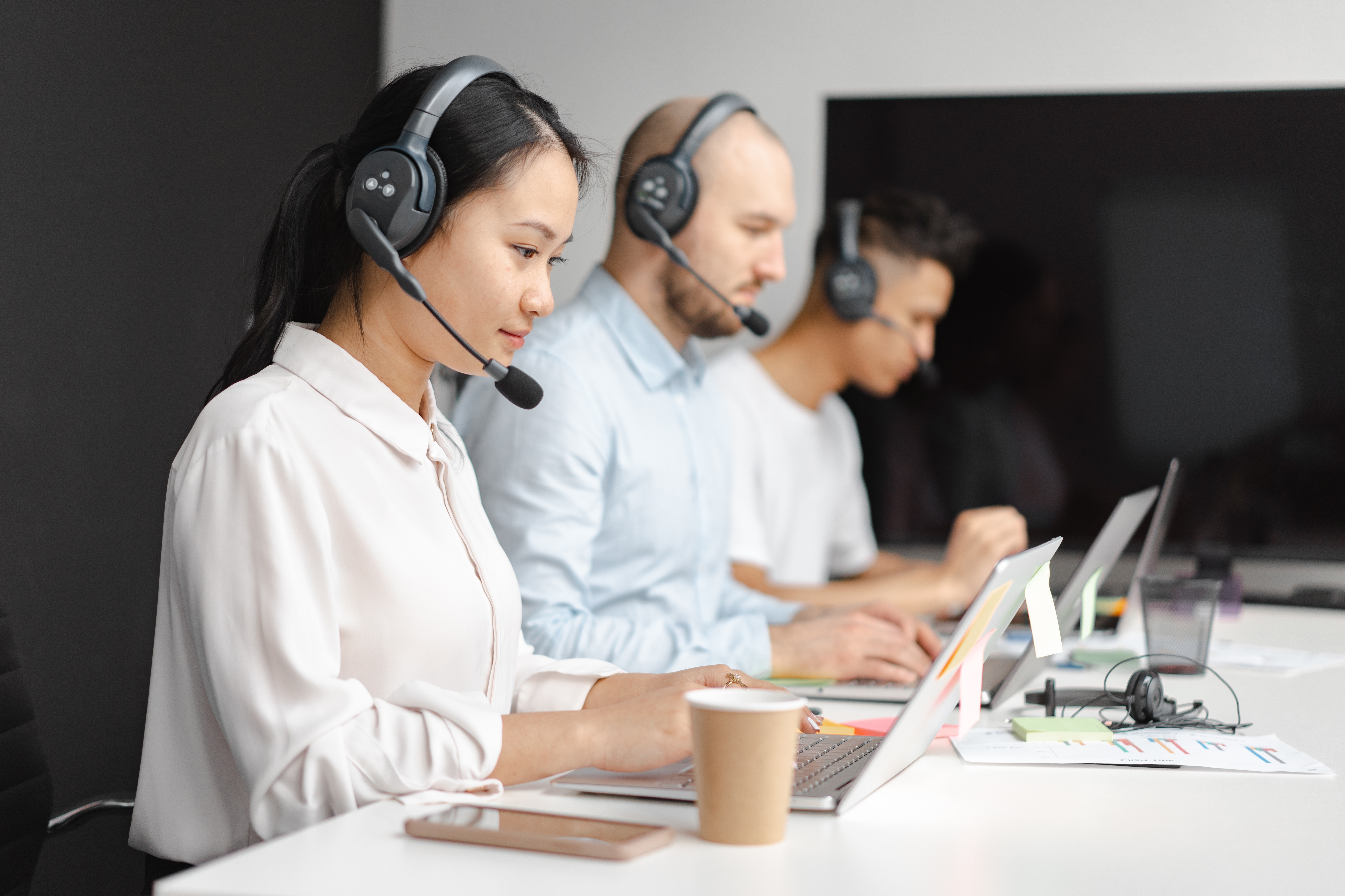 Why businesses should seriously consider outsourcing telemarketing?
