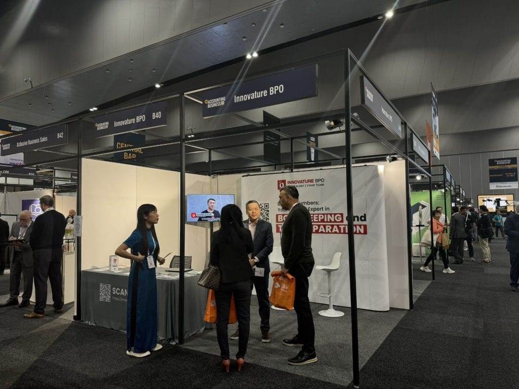 Innovature BPO Team at Booth B40